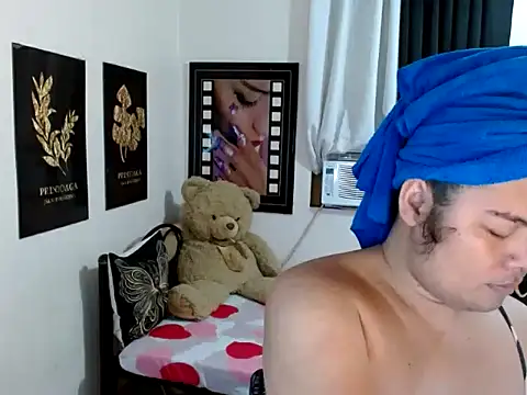 TSbrianaHugeCock online show from 04.07.26