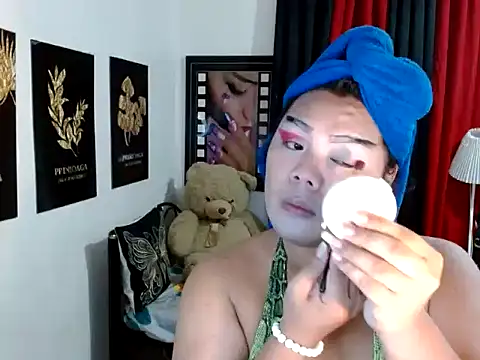 TSbrianaHugeCock online show from 04.16.26