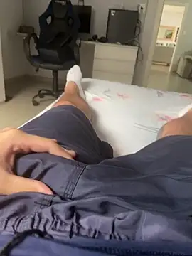 Novinho16cmz online show from 09.22.25