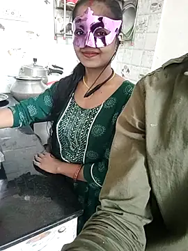 LOVE568 online show from 11.08.25