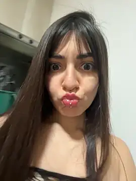 julichikita online show from 10.30.25