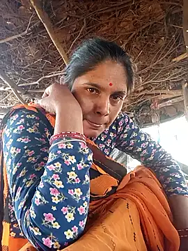 Snapshot of Chanchal_ji chatting on 11.30.25 Chanchal ji online show from 11.30.25