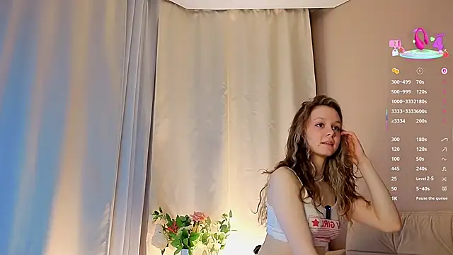 Snapshot of Tender_beauty chatting on 02.18.26 Tender beauty online show from 02.18.26