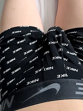 luckylover2024 online show from 12.23.25