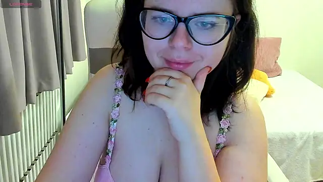 MilisaSweet777 online show from 12.19.25