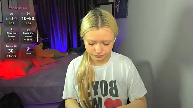 Millie Vanillies online show from 12.14.25