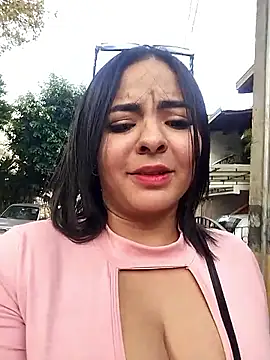 Snapshot of Luciana_r chatting on 02.09.26 Luciana r online show from 02.09.26