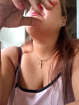 Snapshot of lady_rosie chatting on 09.24.25 lady rosie online show from 09.24.25