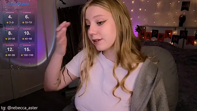Snapshot of RebeccaAster chatting on 10.29.25 RebeccaAster online show from 10.29.25