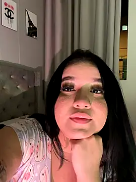 Snapshot of Aliciawhitee chatting on 10.20.25 Aliciawhitee online show from 10.20.25