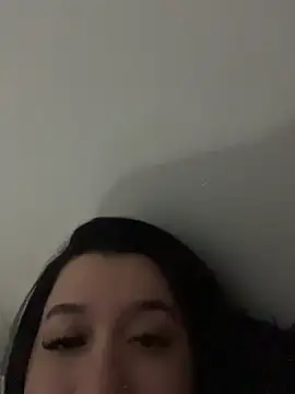 Aliciawhitee online show from 04.28.26