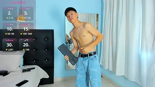 Abraham horny18 online show from 10.21.25