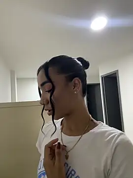 AriaHart Oficial online show from 09.15.25