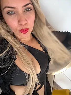 becca scotts online show from 10.16.25