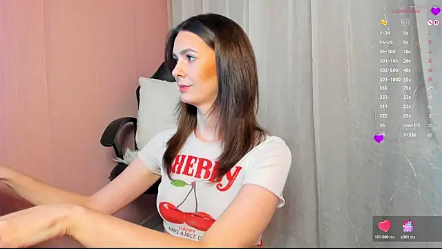 Monica Velvet online show from 04.05.26