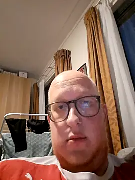 geilerd122 online show from 10.23.25