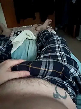 Snapshot of Empi19cm chatting on 11.09.25 Empi19cm online show from 11.09.25