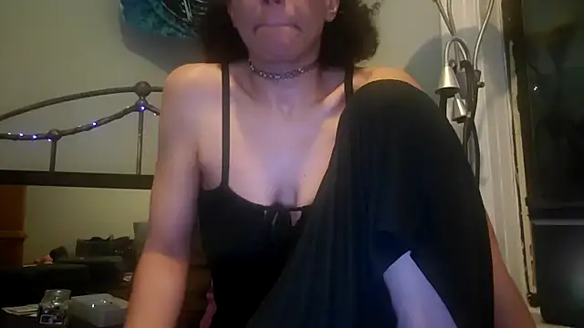 puddled wonderland online show from 09.28.25