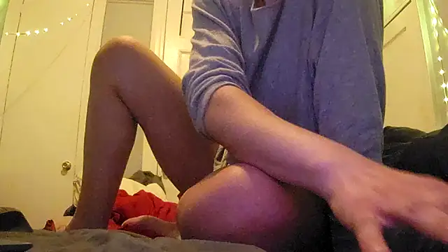 puddled wonderland online show from 10.18.25