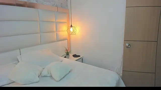 Salome Smitth 1 online show from 03.16.26