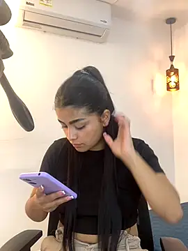 Snapshot of kylerose07 chatting on 09.24.25 kylerose07 online show from 09.24.25