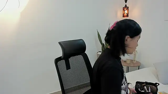 Snapshot of kylerose07 chatting on 10.08.25 kylerose07 online show from 10.08.25