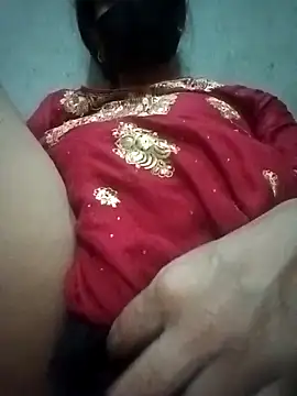 Snapshot of baddy8008 chatting on 09.25.25 baddy8008 online show from 09.25.25