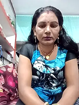 Snapshot of ZIVAA chatting on 11.01.25 ZIVAA online show from 11.01.25