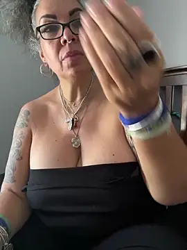 dieseldame1313 online show from 09.27.25