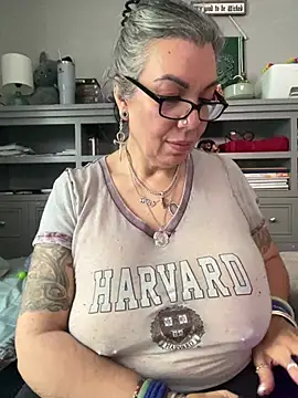 dieseldame1313 online show from 02.07.26