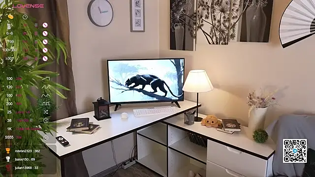 Snapshot of Bonnie_Nunez chatting on 09.25.25 Bonnie Nunez online show from 09.25.25