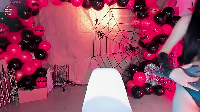 Natti london online show from 10.13.25