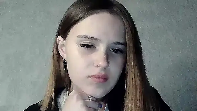 SweetLoraa online show from 10.06.25