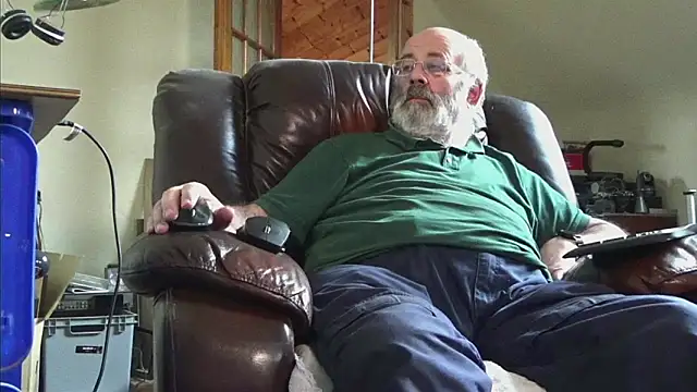 janzer13 online show from 12.21.25