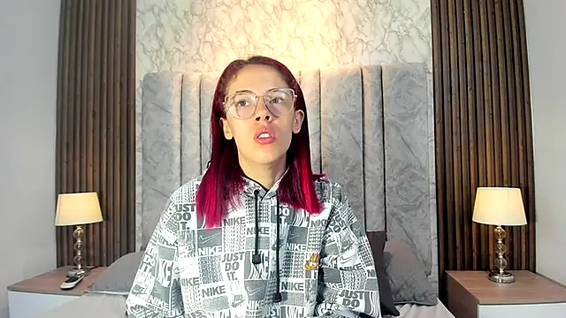 Snapshot of melodyvega0591 chatting on 10.08.25 melodyvega0591 online show from 10.08.25