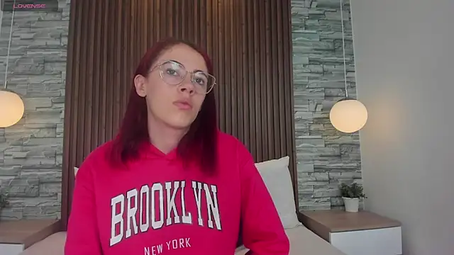 Snapshot of melodyvega0591 chatting on 10.20.25 melodyvega0591 online show from 10.20.25