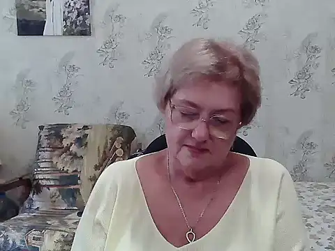 Renata62011 online show from 09.10.25