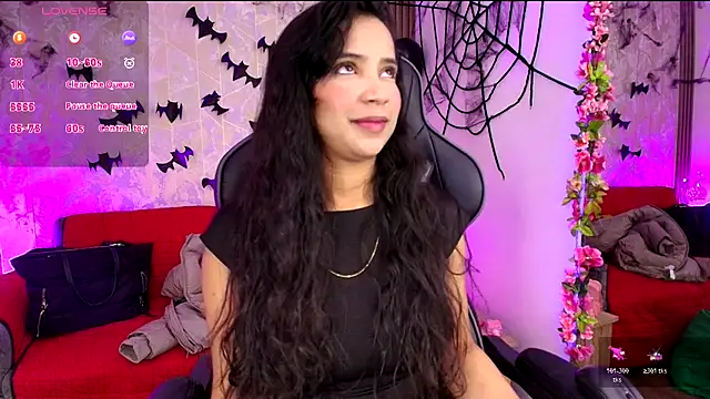 SophiaWalker 1 online show from 11.05.25