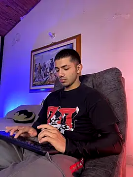 ArturoCardona  online show from 11.17.25