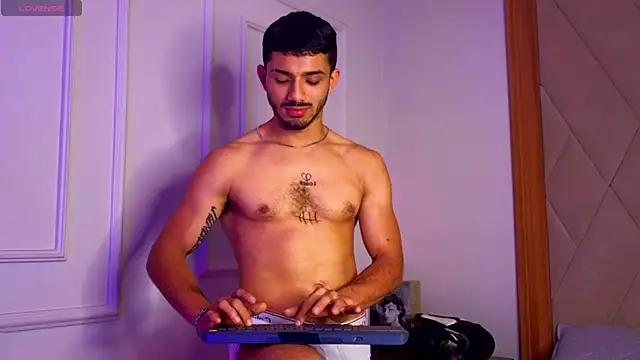 ArturoCardona  online show from 01.16.26