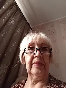 Snapshot of Anatolia5961 chatting on 09.17.25 Anatolia5961 online show from 09.17.25