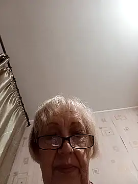 Snapshot of Anatolia5961 chatting on 09.18.25 Anatolia5961 online show from 09.18.25