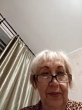 Snapshot of Anatolia5961 chatting on 09.23.25 Anatolia5961 online show from 09.23.25