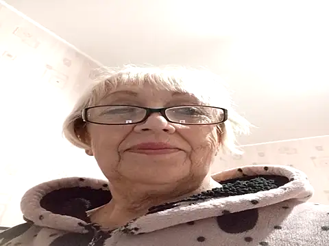 Snapshot of Anatolia5961 chatting on 09.30.25 Anatolia5961 online show from 09.30.25