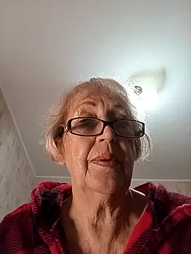 Snapshot of Anatolia5961 chatting on 10.08.25 Anatolia5961 online show from 10.08.25