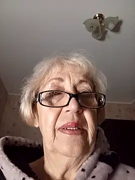 Snapshot of Anatolia5961 chatting on 10.17.25 Anatolia5961 online show from 10.17.25