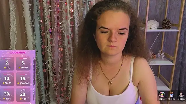 Luisa Rosee online show from 09.28.25