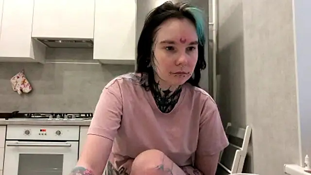 HighelikeGirl online show from 02.04.26