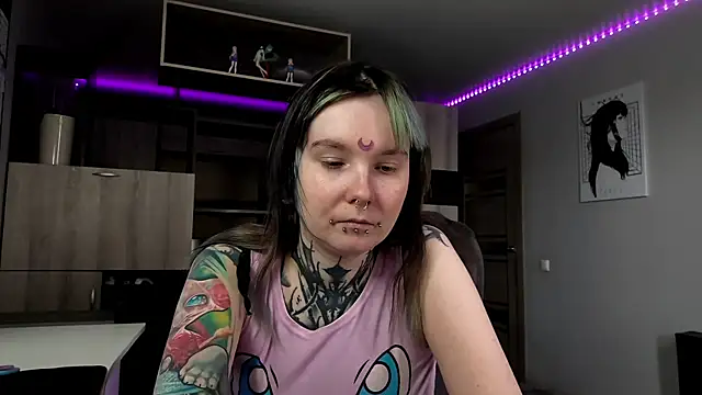 HighelikeGirl online show from 04.09.26