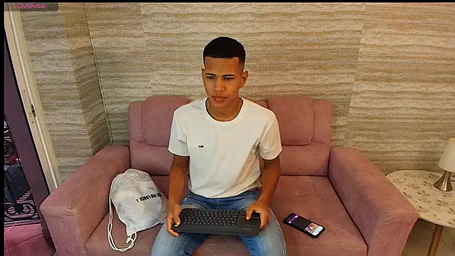 KingStark  online show from 10.11.25